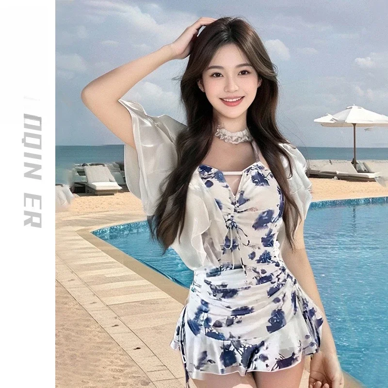 Корейская версия нового купальника для женщин 2025 года с Pure Desire To Wear A Blouse Sexy Belly Cover and Thin High-end
Корейская версия нового купальника для женщин 2025 года с Pure Desire To Wear A Blouse Sexy Belly Cover and Thin High-end