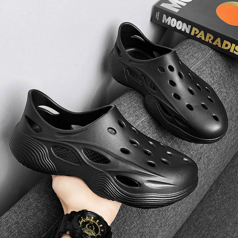 Men Cushion Thick Sole Slippers Summer Breathable Design Anti Slip Outsole Indoor Outdoor Leisure Footwear
Men Cushion Thick Sole Slippers Summer Breathable Design Anti Slip Outsole Indoor Outdoor Leisure Footwear