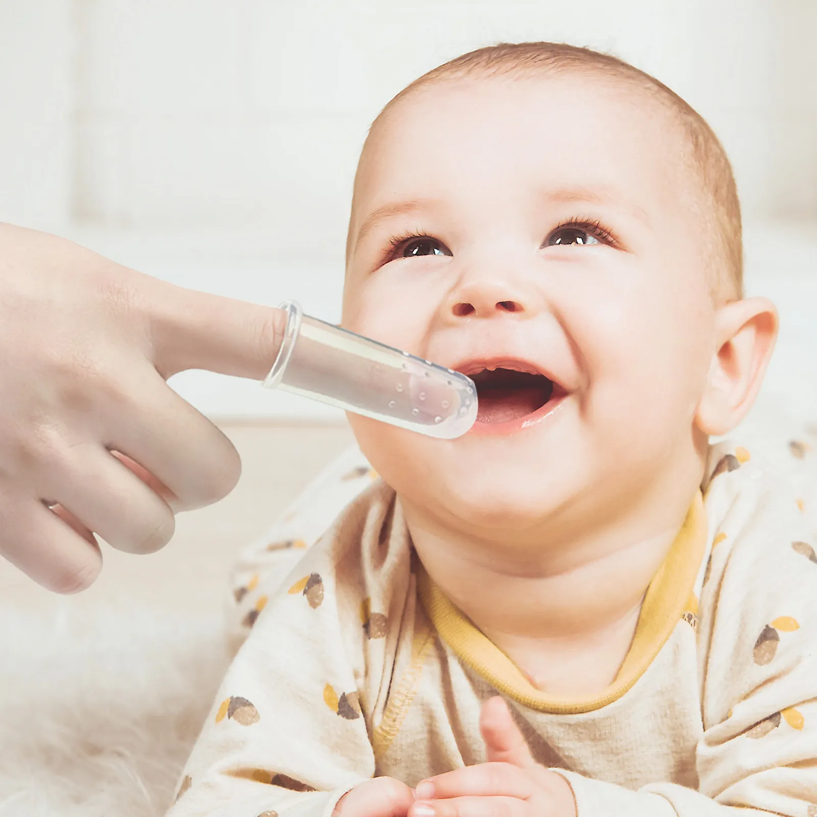 3Pcs Soft Silicone Baby Finger Toothbrush Infant Toddler Teeth Cleaning Tool Oral Hygiene Brush for Teething Babies on-The-Go
3Pcs Soft Silicone Baby Finger Toothbrush Infant Toddler Teeth Cleaning Tool Oral Hygiene Brush for Teething Babies on-The-Go