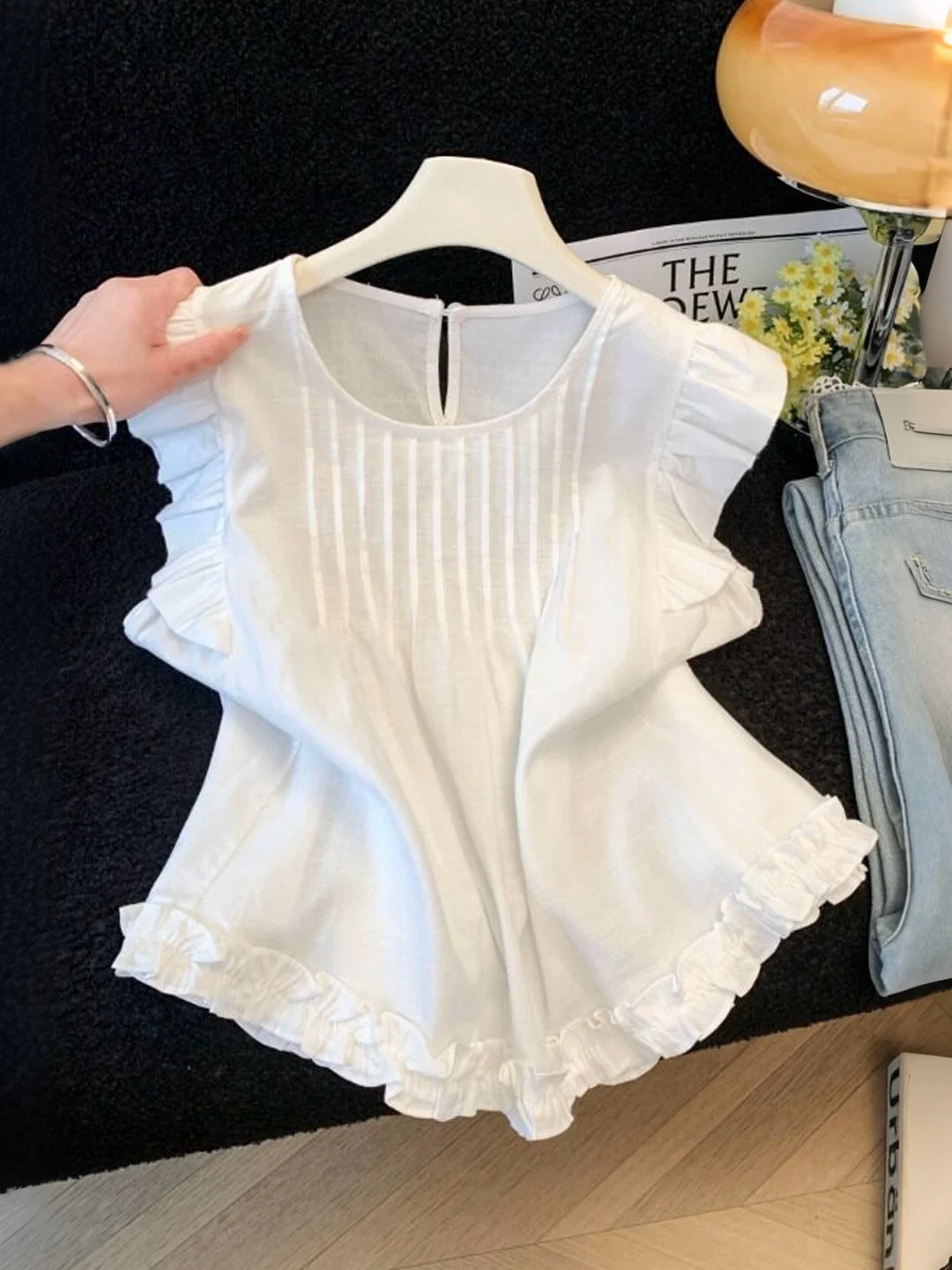 Sweet Style Pleated round Neck White Shirt Women Summer 2026 New Loose Top with Fly Sleeve French Style Nylon Polyester Cotto...
Sweet Style Pleated round Neck White Shirt Women Summer 2026 New Loose Top with Fly Sleeve French Style Nylon Polyester Cotto...