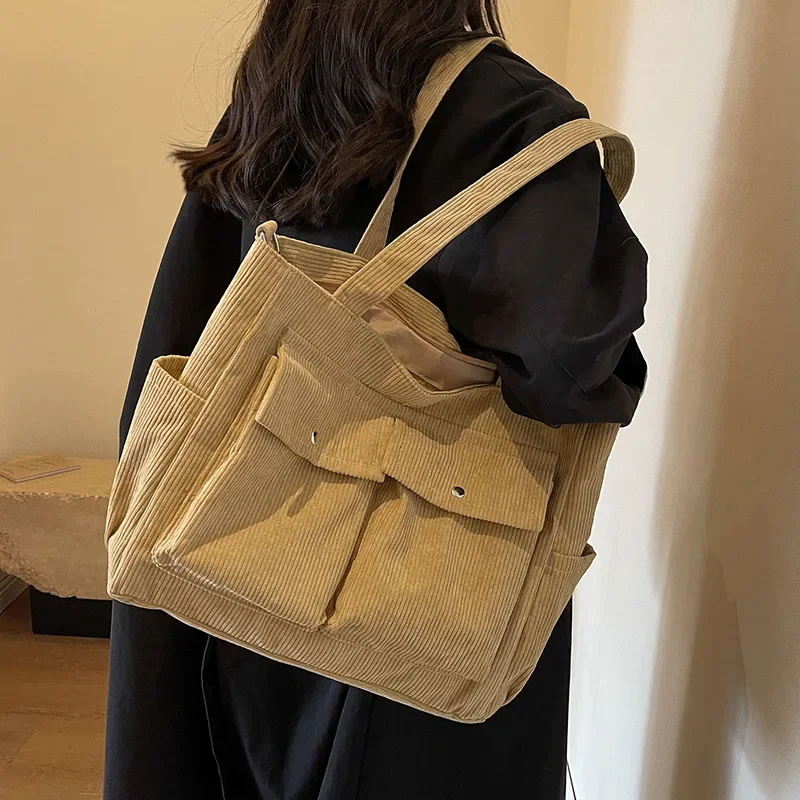 Corduroy Tote for Women Large Capacity Versatile Autumn and Winter Crossbody Bag Single Shoulder Class Commuting Bag
Corduroy Tote for Women Large Capacity Versatile Autumn and Winter Crossbody Bag Single Shoulder Class Commuting Bag