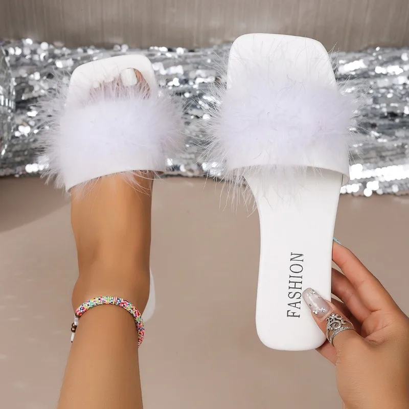 Summer New Women's Solid Color Square Open Toe Comfortable Lightweight Slippers Women 2026 Fashionable Casual Beach Sandals
Summer New Women's Solid Color Square Open Toe Comfortable Lightweight Slippers Women 2026 Fashionable Casual Beach Sandals