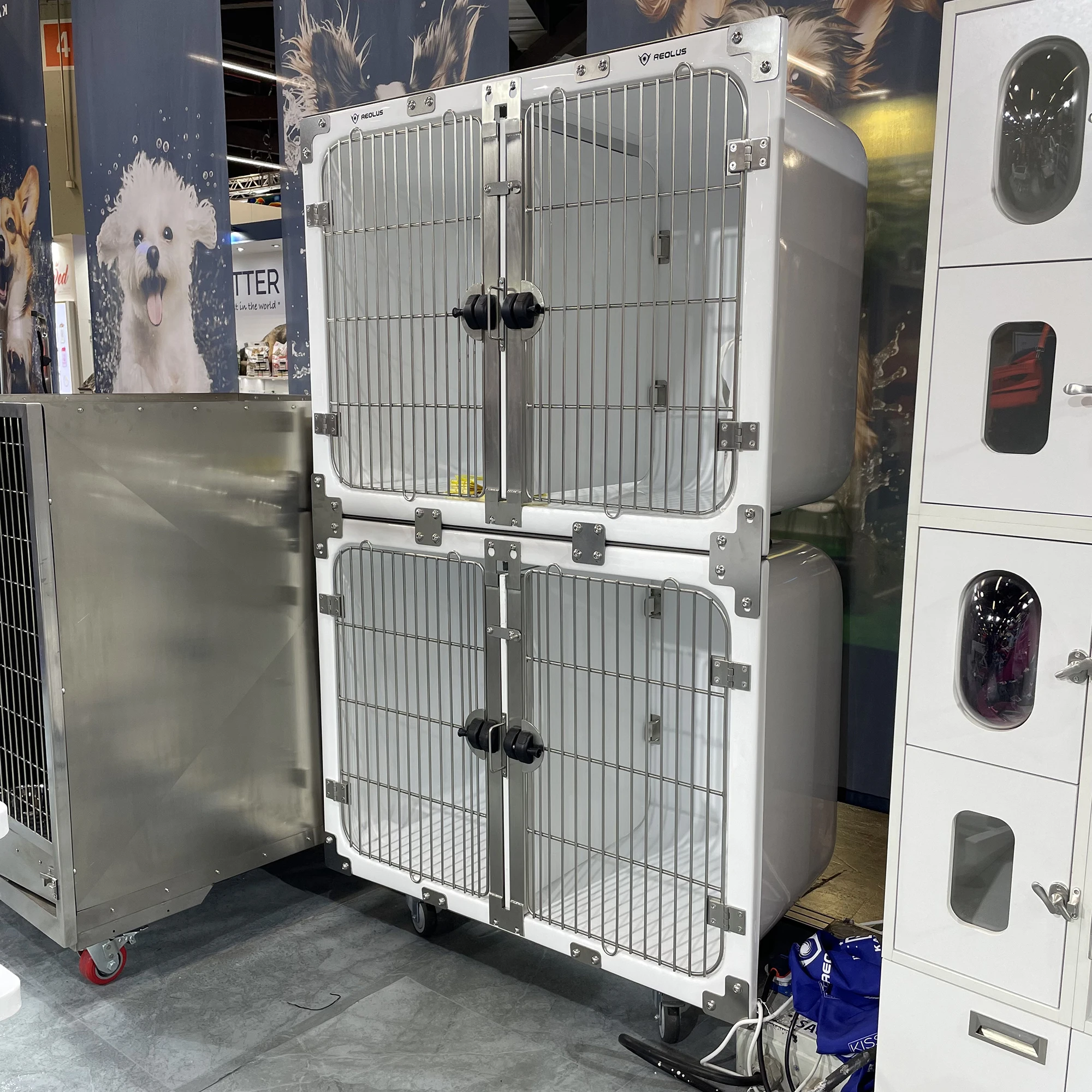 Pet Hospital Fiberglass Modular Cage Round Cornered Easy to Clean and Sterilize Pet House
Pet Hospital Fiberglass Modular Cage Round Cornered Easy to Clean and Sterilize Pet House