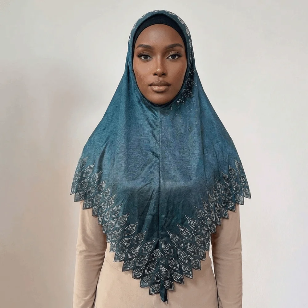 Elegant Rhinestone Eid Al-Fitr Long Turban Breathable Adjustable Arab Lady Headscarf Solid Color Elastic Hijab Head Wrap Women
Elegant Rhinestone Eid Al-Fitr Long Turban Breathable Adjustable Arab Lady Headscarf Solid Color Elastic Hijab Head Wrap Women