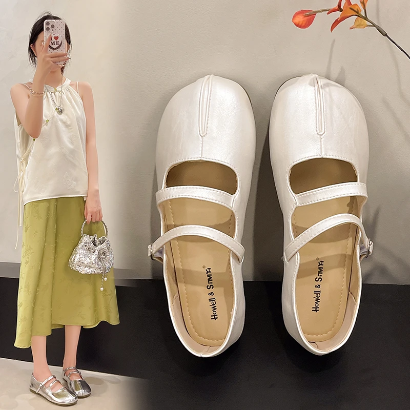 New Women's Casual Shoes, Comfortable Slip-on Loafers
New Women's Casual Shoes, Comfortable Slip-on Loafers
