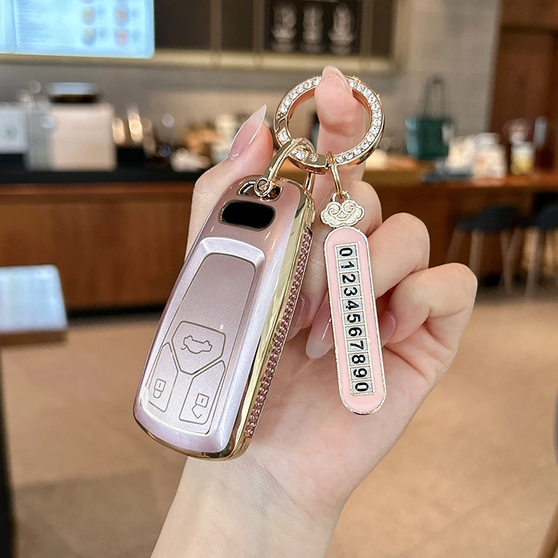 For Audi keycase A6L A4 Q5L A3 A5 Q3 Q2L A7 A8 q4etron TT RS keycover keyshell keychain car key case new car accessories
For Audi keycase A6L A4 Q5L A3 A5 Q3 Q2L A7 A8 q4etron TT RS keycover keyshell keychain car key case new car accessories