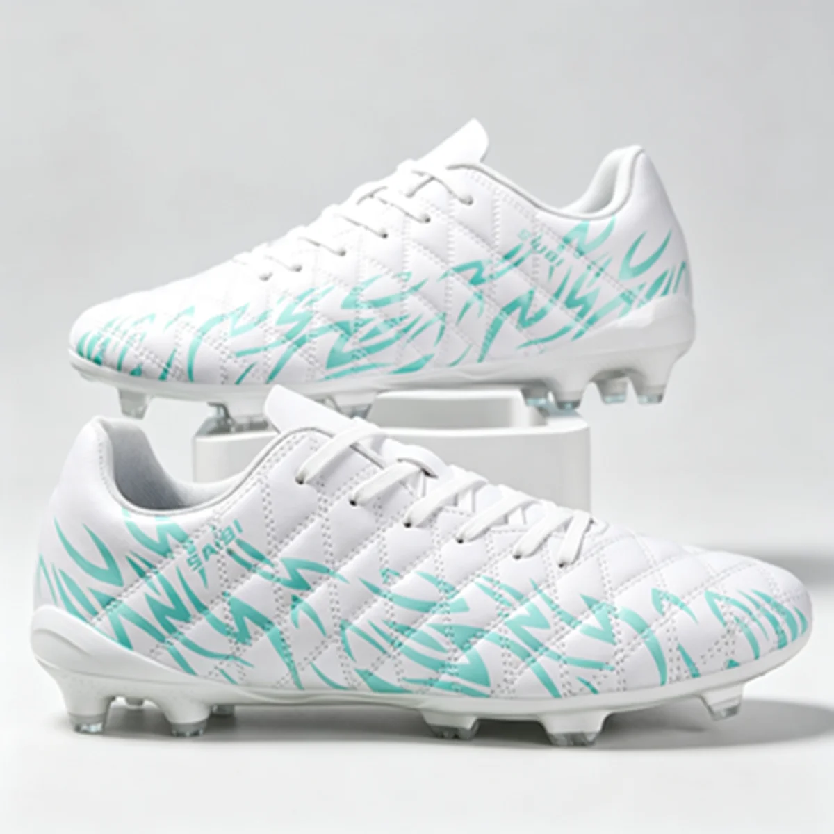 Universal Grass Use AG FG Football shoes Optimized Stud Layout Anti-slip Outsole Teenager Daily Club Training Cleats
Universal Grass Use AG FG Football shoes Optimized Stud Layout Anti-slip Outsole Teenager Daily Club Training Cleats