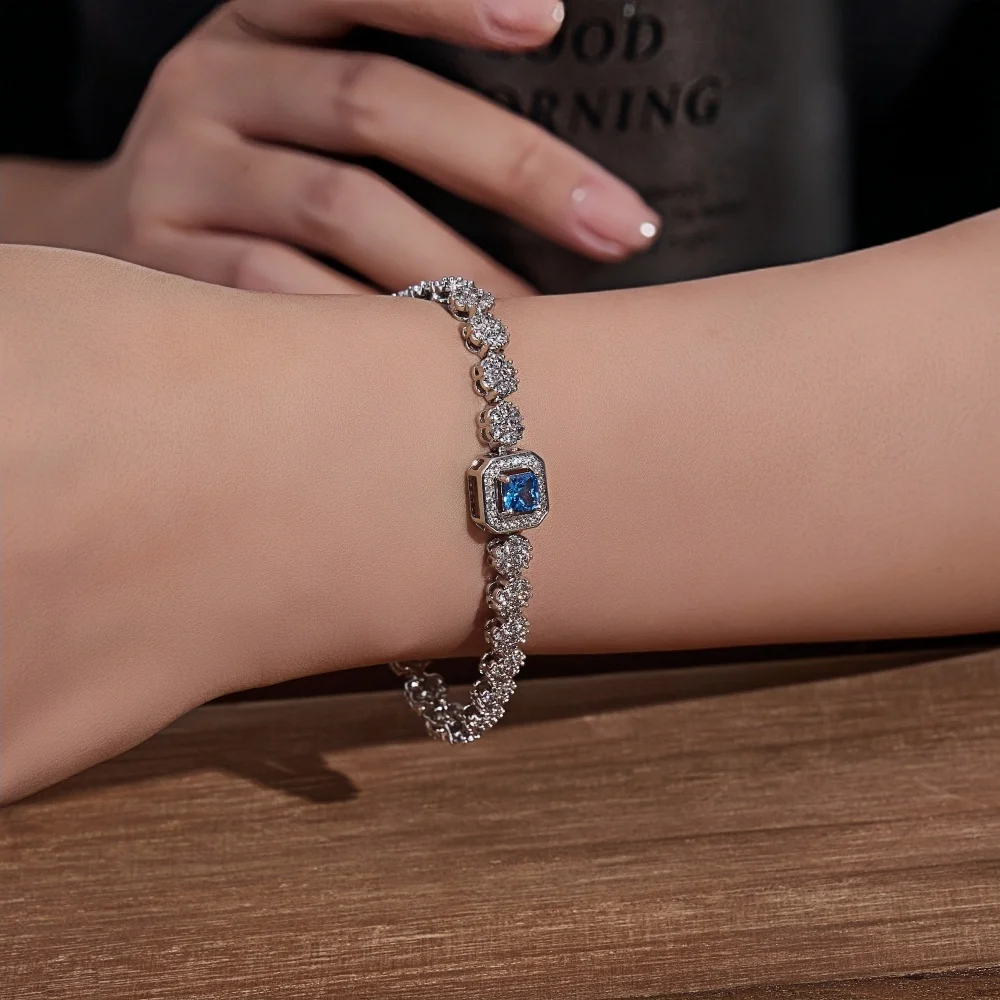 High Quality Fine Jewelry Elegant Rhodium Plated Bracelet Blue Square Flower Zircon Bracelets
High Quality Fine Jewelry Elegant Rhodium Plated Bracelet Blue Square Flower Zircon Bracelets