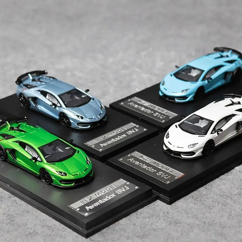 MJ 1/64 Aventador SVJ LP770-4 гоночный автомобиль из сплава, литье под давлением и игрушечный транспорт, модель автомобиля, миниатюрная масштабная модель автомобиля для детей
MJ 1/64 Aventador SVJ LP770-4 гоночный автомобиль из сплава, литье под давлением и игрушечный транспорт, модель автомобиля, миниатюрная масштабная модель автомобиля для детей