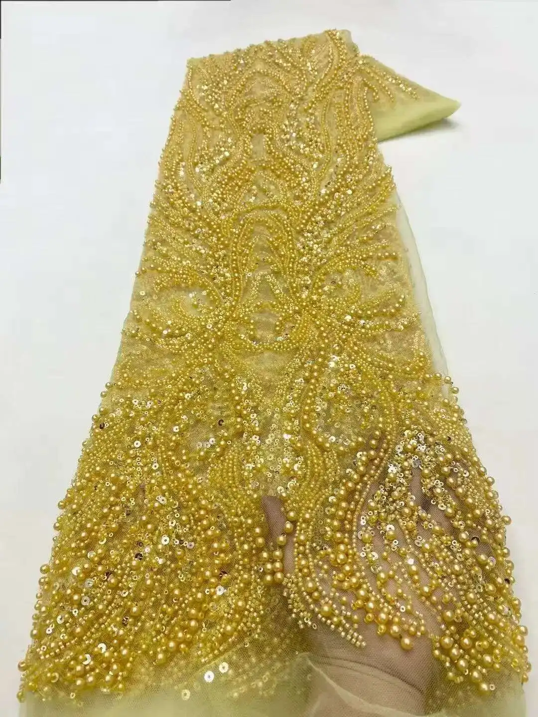 Luxury African Beads Lace Fabric High Quality Beads Nigerian Embroidery French Sequins Lace Fabric For Women Party Wedding
Luxury African Beads Lace Fabric High Quality Beads Nigerian Embroidery French Sequins Lace Fabric For Women Party Wedding