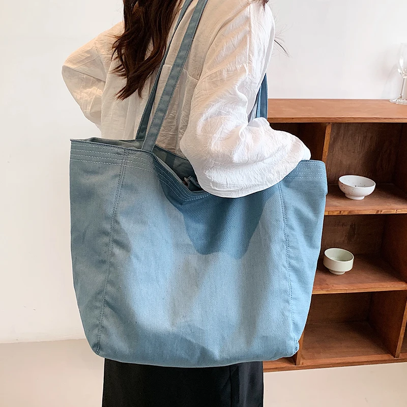 VeryMe Large Capacity Shoulder Women's Bag Casual Student Tote Travel Shopping Pack Solid Color Female Handbags sac a main femme
VeryMe Large Capacity Shoulder Women's Bag Casual Student Tote Travel Shopping Pack Solid Color Female Handbags sac a main femme