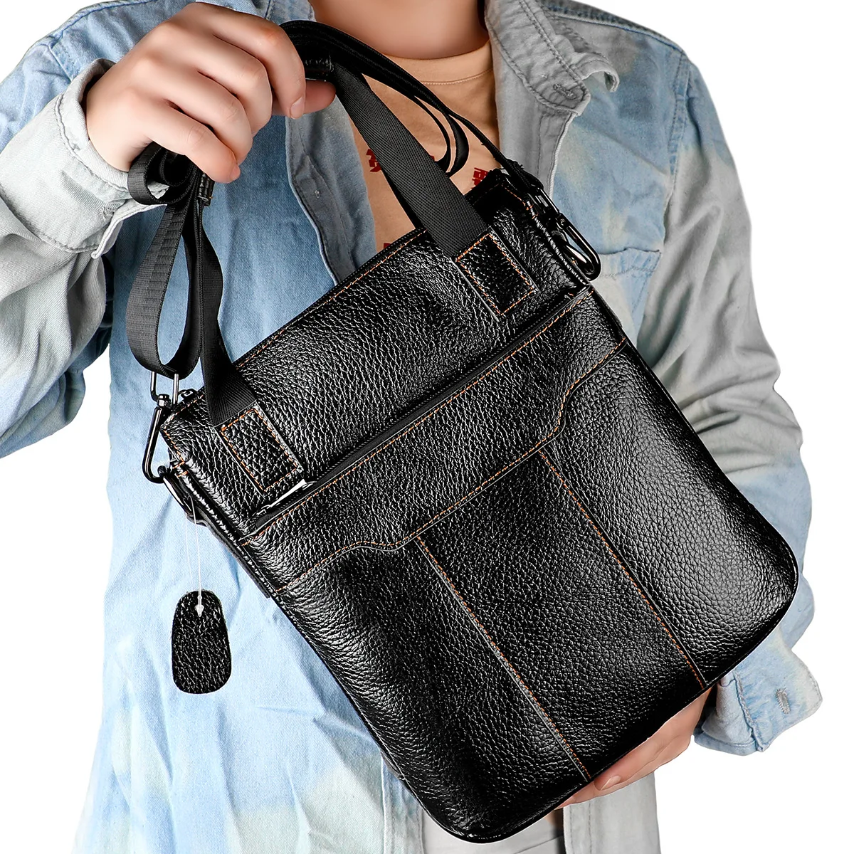 2025 New Luxury Men's Handbags 100% Cow Genuine Leather Male Shoulder Bag Real Natural Leather Crossbody Bag Messenger Bags
2025 New Luxury Men's Handbags 100% Cow Genuine Leather Male Shoulder Bag Real Natural Leather Crossbody Bag Messenger Bags