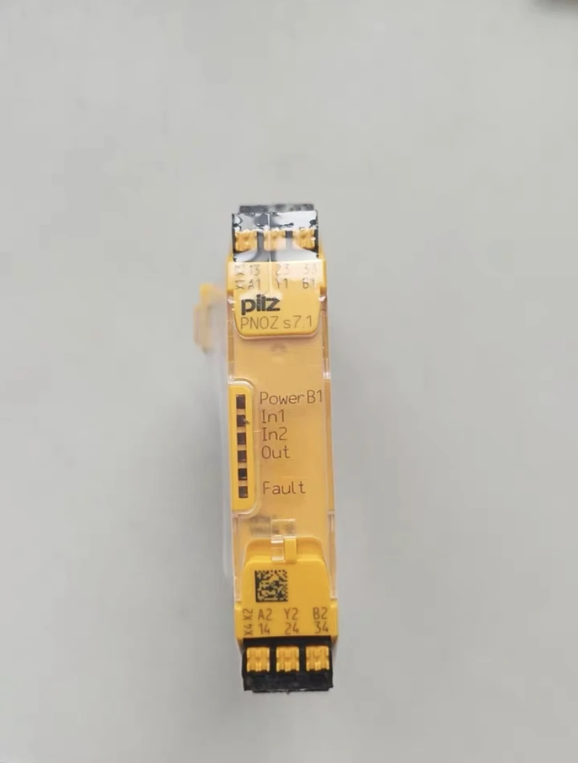 Совершенно новый оригинальный PNOZ s7.1 24 В постоянного тока PILZ 751167
Совершенно новый оригинальный PNOZ s7.1 24 В постоянного тока PILZ 751167