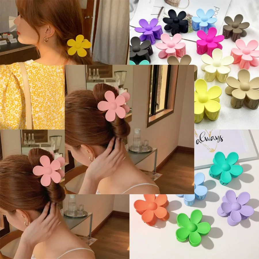 Cross-border matte flower grab clip, Korean style back head, hair clip, horsetail, meatball head, high-end hair clip, shark cli
Cross-border matte flower grab clip, Korean style back head, hair clip, horsetail, meatball head, high-end hair clip, shark cli
