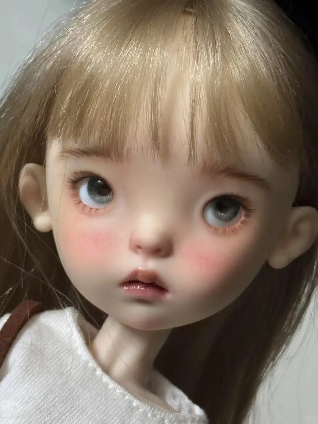2024 Новая кукла BJD sd 1/6 da Meng Qbaby, кукла из смолы с большой головой, модная кукла, мини-милая, глупая и милая, бесплатная доставка со склада
2024 Новая кукла BJD sd 1/6 da Meng Qbaby, кукла из смолы с большой головой, модная кукла, мини-милая, глупая и милая, бесплатная доставка со склада