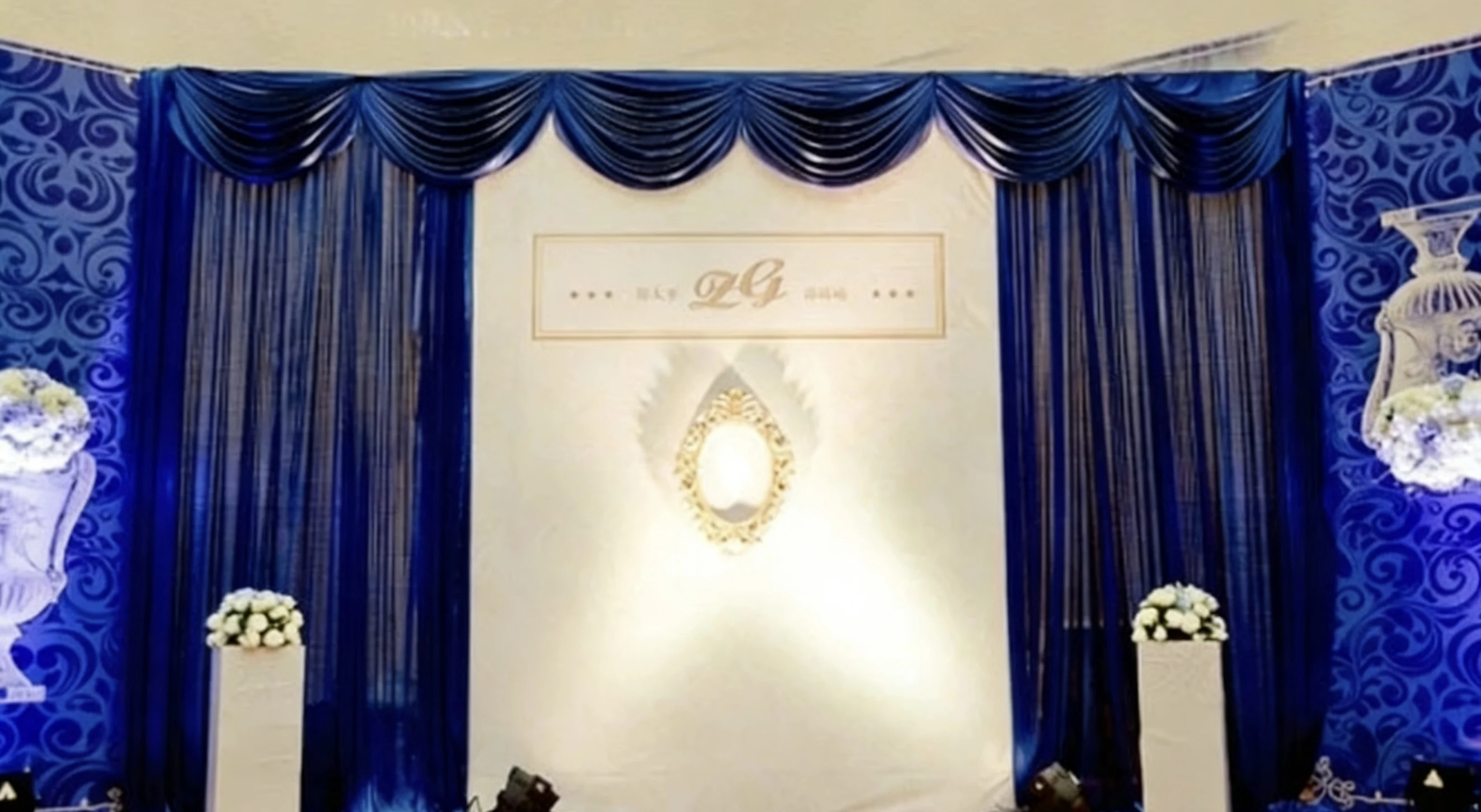 Royal Blue Backdrop Swag for Wedding Background Curtain Decoration Event Party Drape Valances for Stage Theater Curtain Panels
Royal Blue Backdrop Swag for Wedding Background Curtain Decoration Event Party Drape Valances for Stage Theater Curtain Panels