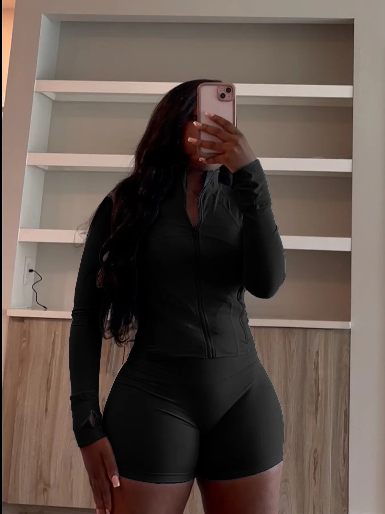 Sports Women's Two-Piece Spring Long-Sleeved Stand-Up Collar Coat And Slim Shorts Suit Sexy Solid Color Ladies 2-Piece Set
Sports Women's Two-Piece Spring Long-Sleeved Stand-Up Collar Coat And Slim Shorts Suit Sexy Solid Color Ladies 2-Piece Set