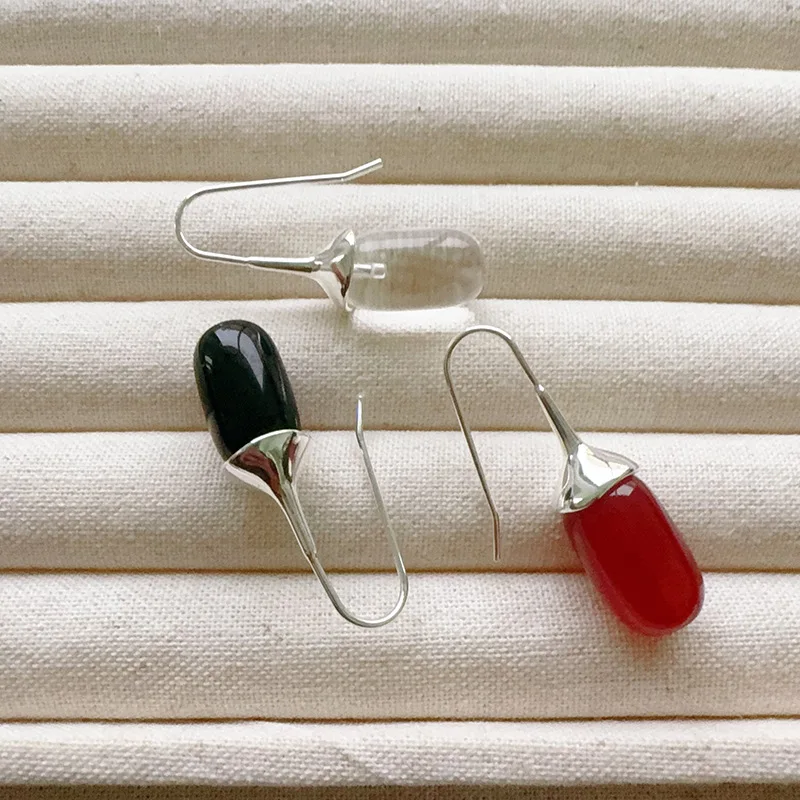 Russia Style New Fashion Niche Inlaid Agate High-end Temperament Ear Hooks Personality Cold Style Retro Earrings for Women
Russia Style New Fashion Niche Inlaid Agate High-end Temperament Ear Hooks Personality Cold Style Retro Earrings for Women