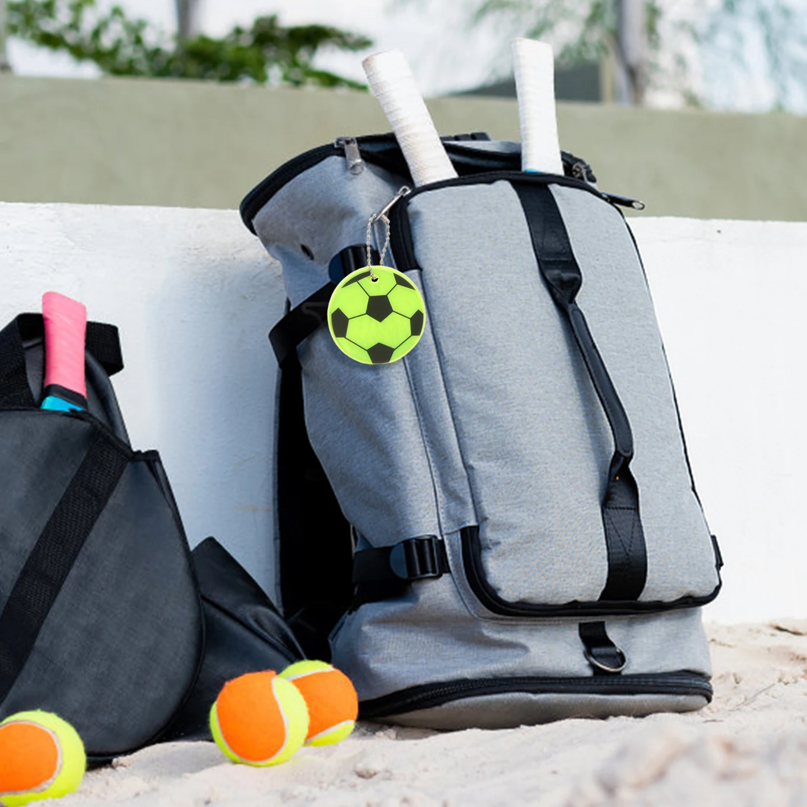 10Pcs Reflective Soccer Ball Keychain Night Safety Backpack Pendant Decoration High Visibility Reflector for Boys Students
10Pcs Reflective Soccer Ball Keychain Night Safety Backpack Pendant Decoration High Visibility Reflector for Boys Students