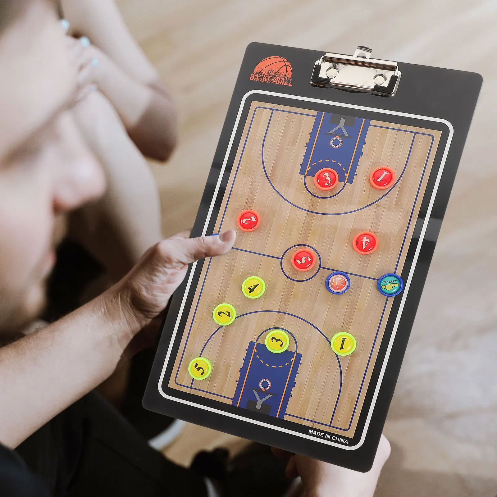 Магнитная доска для тренировок по баскетболу с маркерами, многоразовая, для сухого стирания, дизайн для полной и половинной площадки
Магнитная доска для тренировок по баскетболу с маркерами, многоразовая, для сухого стирания, дизайн для полной и половинной площадки