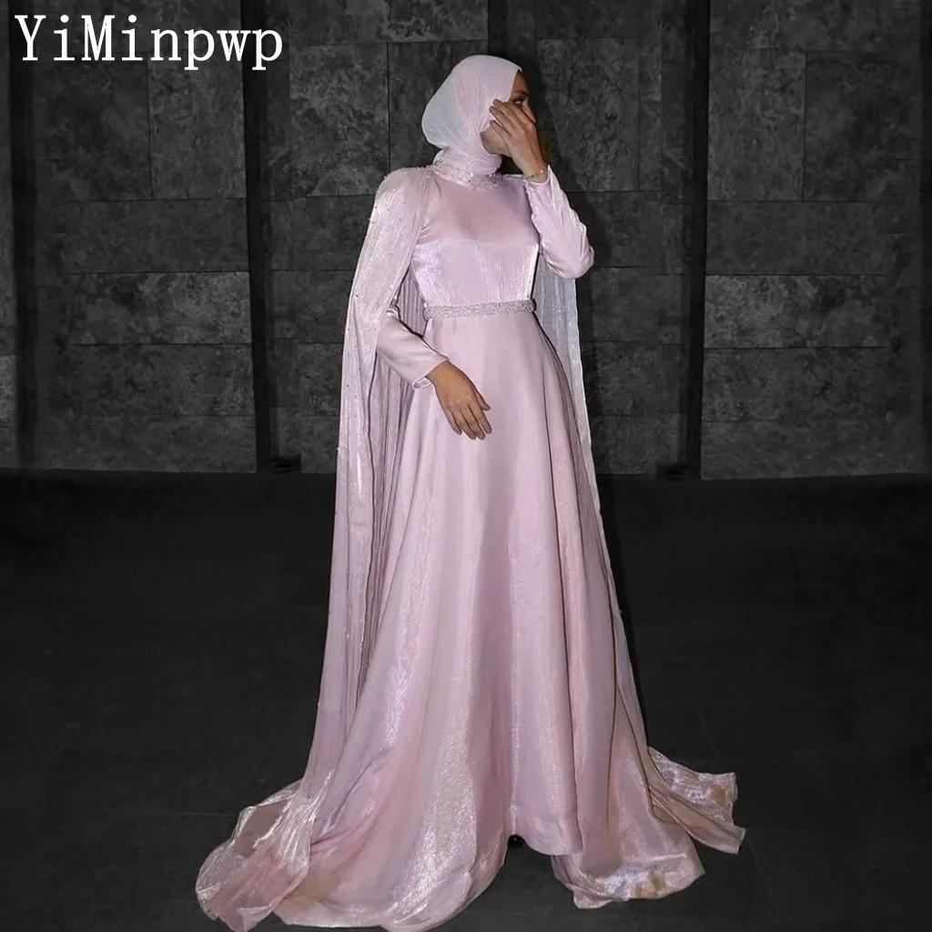 Glitter Evening Dresses Hijab High Collar Long Sleeve Cape Beading A Line Muslim Wedding Party Gown Customized robes de soirée
Glitter Evening Dresses Hijab High Collar Long Sleeve Cape Beading A Line Muslim Wedding Party Gown Customized robes de soirée