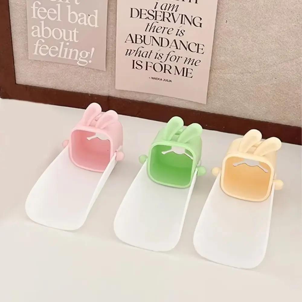 Cartoon Silicone U-shaped Faucet Extender Plastic Splash Proof Water-saving Hand Washing Tool Practical Easy To Use Accessories
Cartoon Silicone U-shaped Faucet Extender Plastic Splash Proof Water-saving Hand Washing Tool Practical Easy To Use Accessories