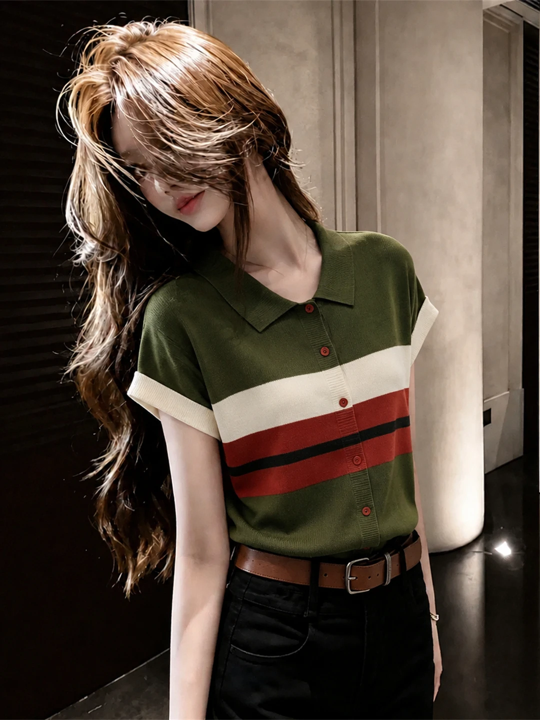 Chic Neck Ice Silk Knitted Top Color Block Short Sleeve Versatile Summer Fashion Women's Clothing Straight Cut Commute S...
Chic Neck Ice Silk Knitted Top Color Block Short Sleeve Versatile Summer Fashion Women's Clothing Straight Cut Commute S...