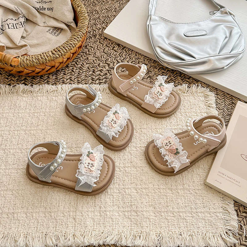 Mumoresip Girls Summer Sandals Chic Lace Breathable Children Beach Shoes Fashion Soft Bottom 2026 New Kids Casual Shoes Trendy
Mumoresip Girls Summer Sandals Chic Lace Breathable Children Beach Shoes Fashion Soft Bottom 2026 New Kids Casual Shoes Trendy