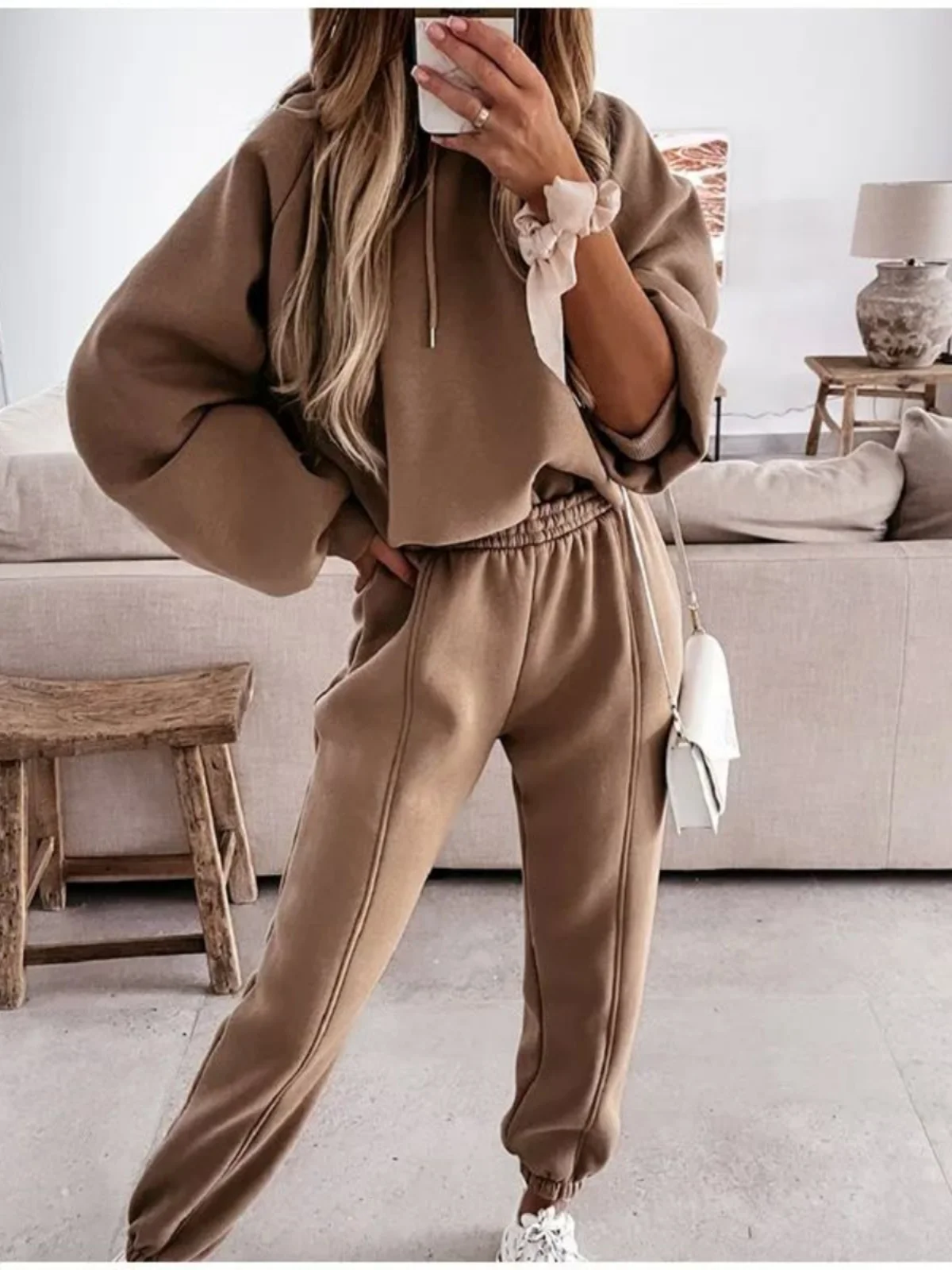 Women's Casual Sports Hooded Sweater Set Long Sve Zipper Hooded Top with Long Pants Two Piece Set Suitable for 25-35 Years...
Women's Casual Sports Hooded Sweater Set Long Sve Zipper Hooded Top with Long Pants Two Piece Set Suitable for 25-35 Years...