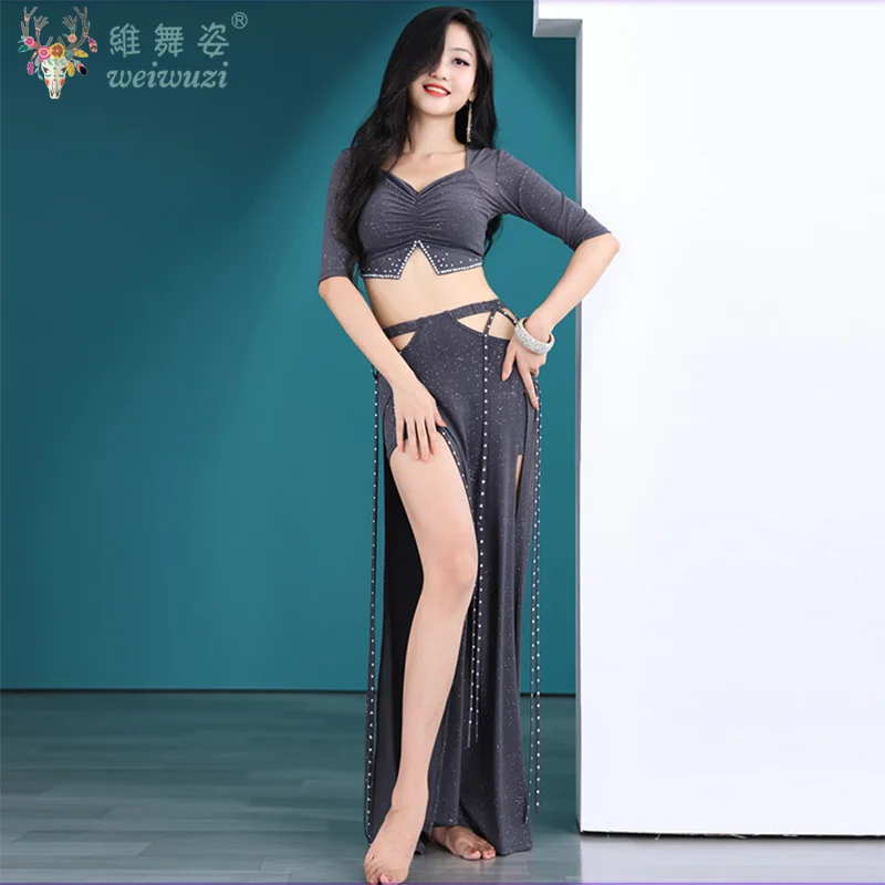 Belly Dancer Costume Light Luxury Rhinestone Mesh Performance Set Adult Oriental Dance Practice Outfit Women's Dancing Clothing
Belly Dancer Costume Light Luxury Rhinestone Mesh Performance Set Adult Oriental Dance Practice Outfit Women's Dancing Clothing
