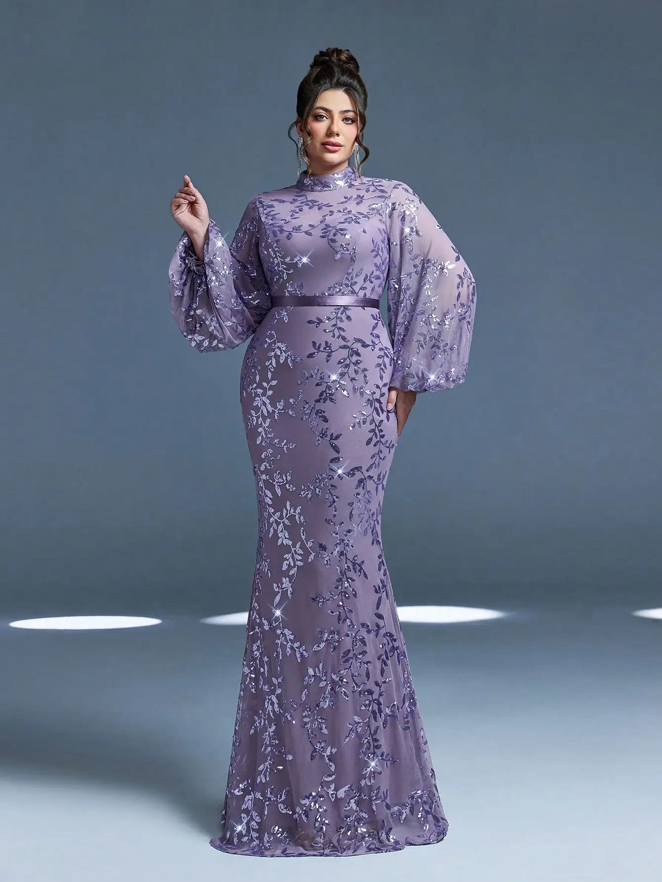 Mgiacy,Plus Size New Arrival,stand-up collar,Sequin,Noble,Large size Evening gown dress,perspective,belt,Lantern sleeve,Bodycon,
Mgiacy,Plus Size New Arrival,stand-up collar,Sequin,Noble,Large size Evening gown dress,perspective,belt,Lantern sleeve,Bodycon,