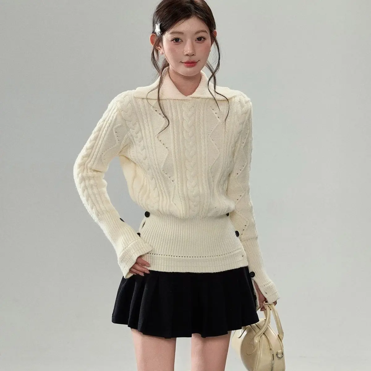 Gagarich белый пуловер с лацканами, свитер с жареным тестом, женский осенне-зимний свитер для отдыха в студенческом стиле, простой универсальный тонкий топ
Gagarich белый пуловер с лацканами, свитер с жареным тестом, женский осенне-зимний свитер для отдыха в студенческом стиле, простой универсальный тонкий топ