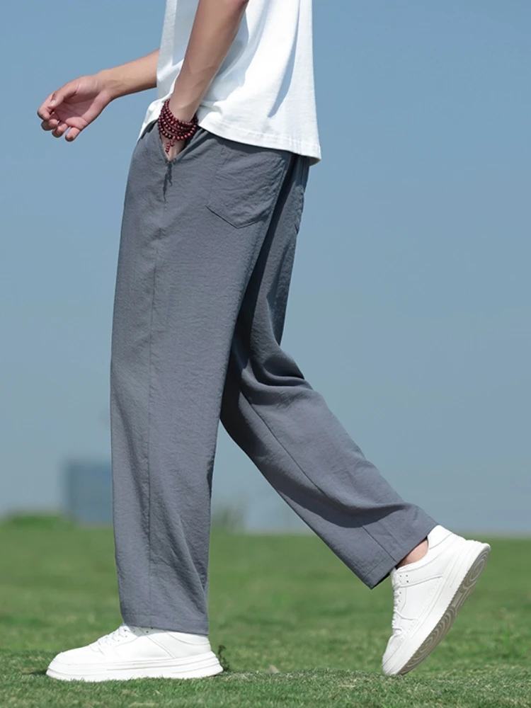 Мужские летние тонкие свободные брюки прямого кроя из ледяного шелка, повседневные брюки из хлопка и льна, новинка 2025 года, свободный крой, прямые штанины.
Мужские летние тонкие свободные брюки прямого кроя из ледяного шелка, повседневные брюки из хлопка и льна, новинка 2025 года, свободный крой, прямые штанины.