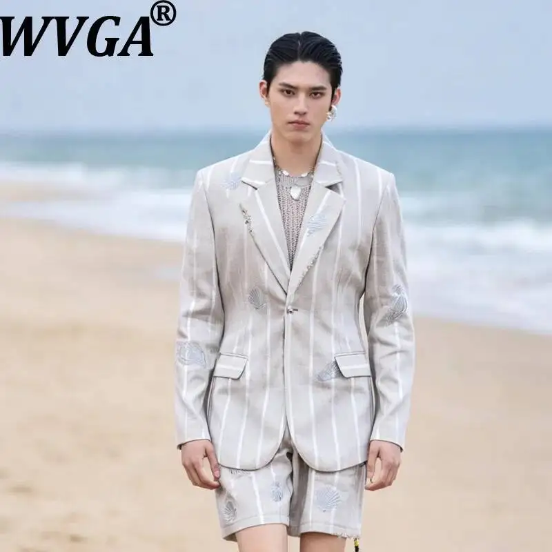 WVGA Spring Autumn New Men Handmade Beaded Vintage Seaside Vacation Conch Embroidery Linen Striped Blazer Niche Coats Ins W24824
WVGA Spring Autumn New Men Handmade Beaded Vintage Seaside Vacation Conch Embroidery Linen Striped Blazer Niche Coats Ins W24824