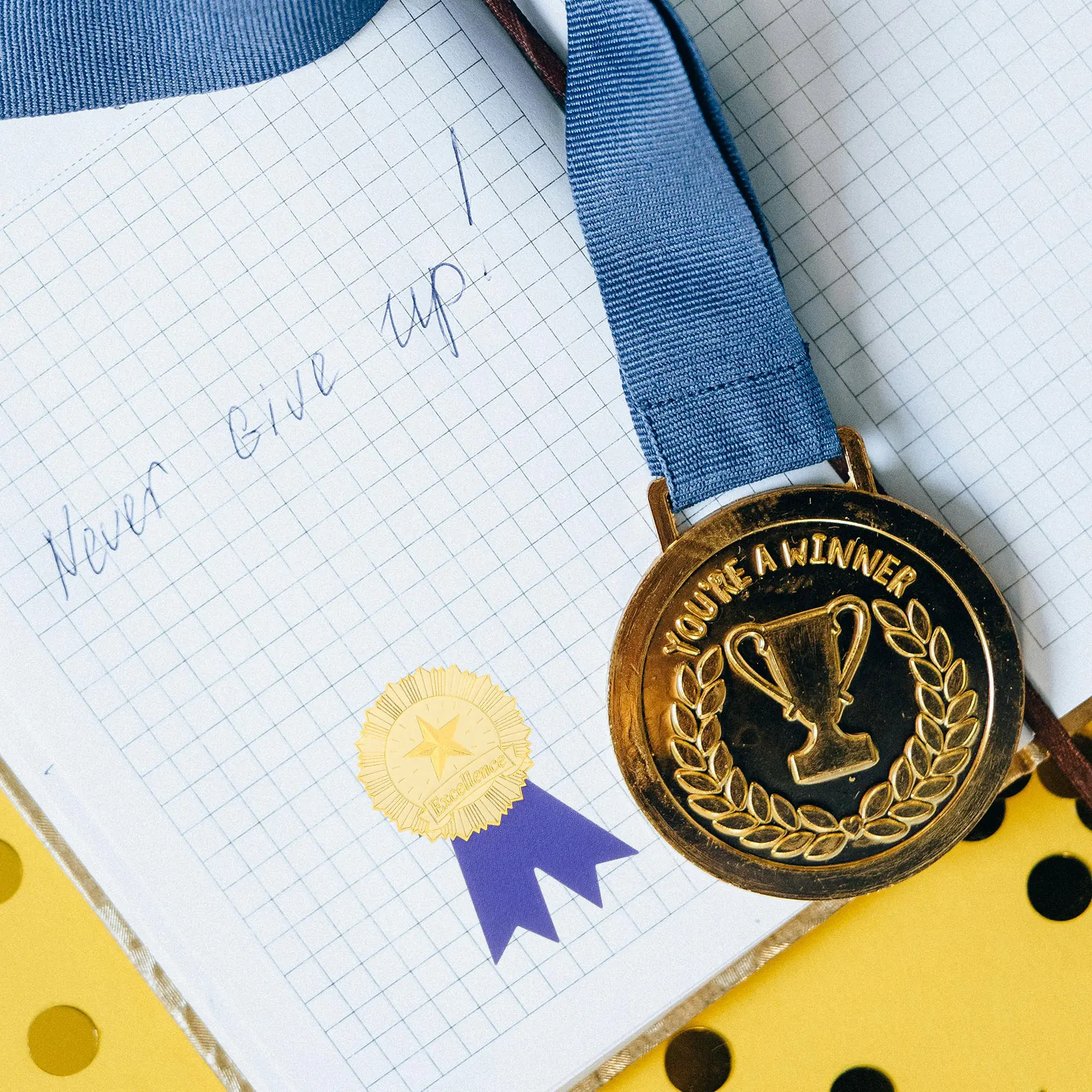 36 Sets Gold Certificate Sticker Accessories 900501 Blue Ribbon Diploma Medals Stickers Award Graduation Supplies Sports Event
36 Sets Gold Certificate Sticker Accessories 900501 Blue Ribbon Diploma Medals Stickers Award Graduation Supplies Sports Event