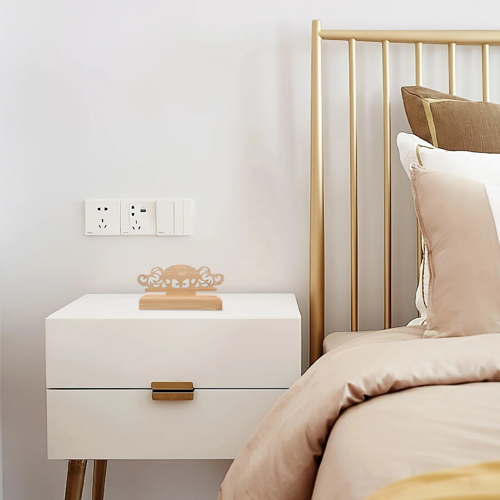 2Pcs Vintage Wood Japanese Chinese Fan Display Base Stable Support for Folding Fans Home Gallery Decor
2Pcs Vintage Wood Japanese Chinese Fan Display Base Stable Support for Folding Fans Home Gallery Decor