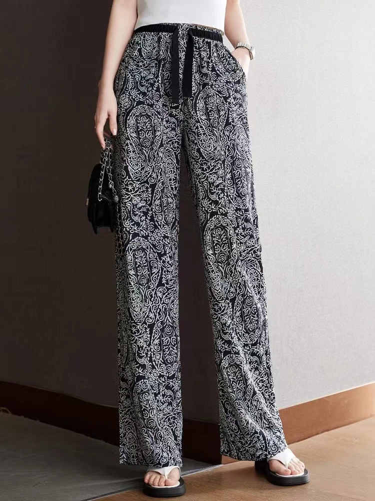 High Waist Draped Silk Wide Leg Pants Women's Summer Cool Pants Ink Washed Chiffon Long Trousers Korean Style Casual Loose Fit
High Waist Draped Silk Wide Leg Pants Women's Summer Cool Pants Ink Washed Chiffon Long Trousers Korean Style Casual Loose Fit