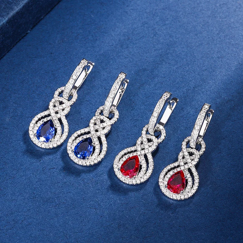Jewelry with copper base and gold plating, vintage red corundum and blue spinel water drop earrings, main stone 5*7
Jewelry with copper base and gold plating, vintage red corundum and blue spinel water drop earrings, main stone 5*7