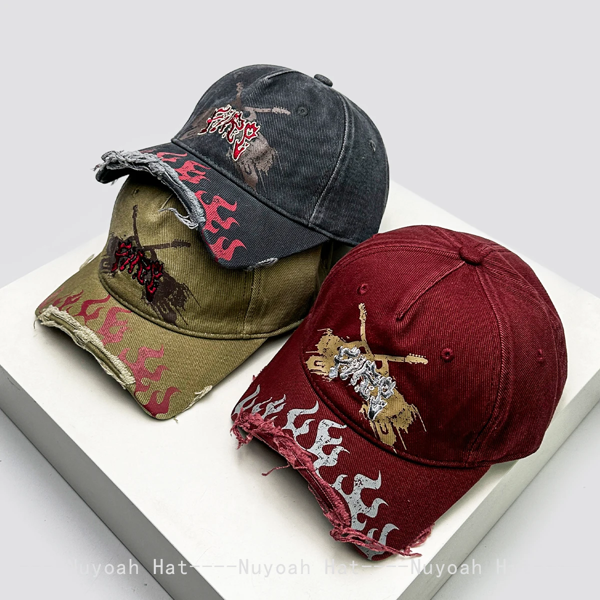 New Men Women Niche Street Embroidered Letters Flame Flag Baseball Hats Sunshade Broken Eave Versatile Peaked Caps Fashion Retro
New Men Women Niche Street Embroidered Letters Flame Flag Baseball Hats Sunshade Broken Eave Versatile Peaked Caps Fashion Retro