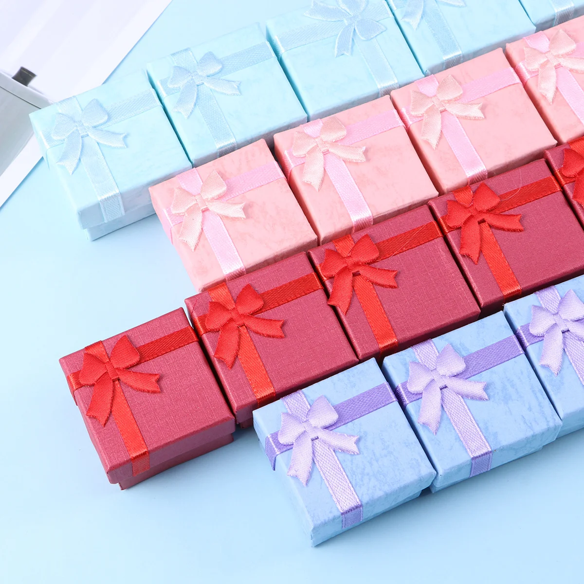 24Pcs Jewelry Gift Boxes Elegant Bowknot Ribbon Style Durable Storage Organizer for Earrings Rings Necklace Bracelets
24Pcs Jewelry Gift Boxes Elegant Bowknot Ribbon Style Durable Storage Organizer for Earrings Rings Necklace Bracelets