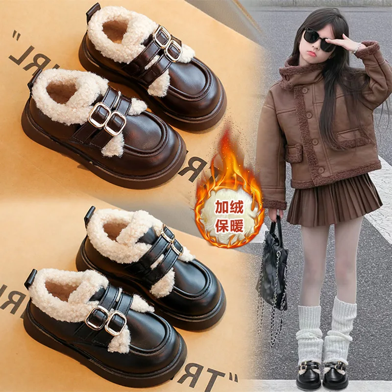 2025 New Princess Winter Shoes for Girls Warm Faux Fur Lined Leather Flats Soft Sole Cute Casual Booties Non-Slip Toddler
2025 New Princess Winter Shoes for Girls Warm Faux Fur Lined Leather Flats Soft Sole Cute Casual Booties Non-Slip Toddler