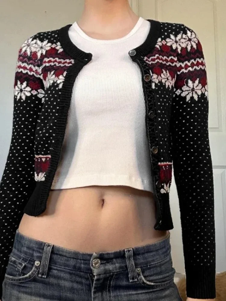 2025 New Vintage Gothic Sweater Women Streetwear E-girl Long Sleeve Knitted Crop Tops Emo Alternative Y2k Grunge Cardigan Femme
2025 New Vintage Gothic Sweater Women Streetwear E-girl Long Sleeve Knitted Crop Tops Emo Alternative Y2k Grunge Cardigan Femme