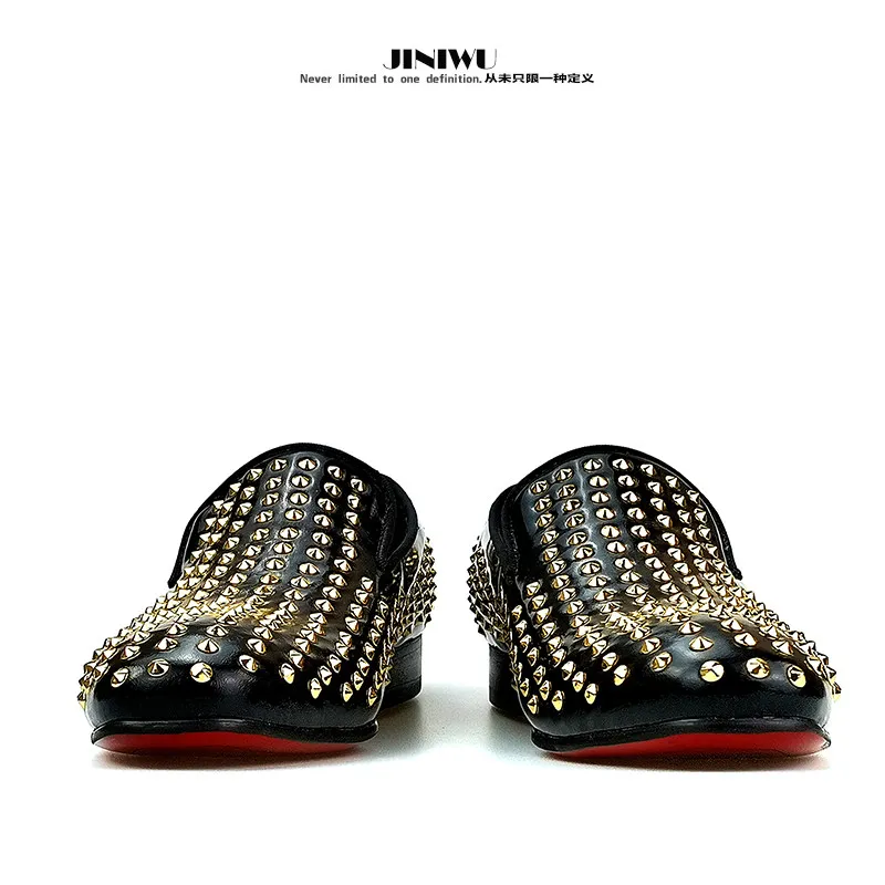 Rivet Loafers Classic Gentleman Legs Dress Men's Leather Shoes Gold Nail Men's Shoes
Rivet Loafers Classic Gentleman Legs Dress Men's Leather Shoes Gold Nail Men's Shoes