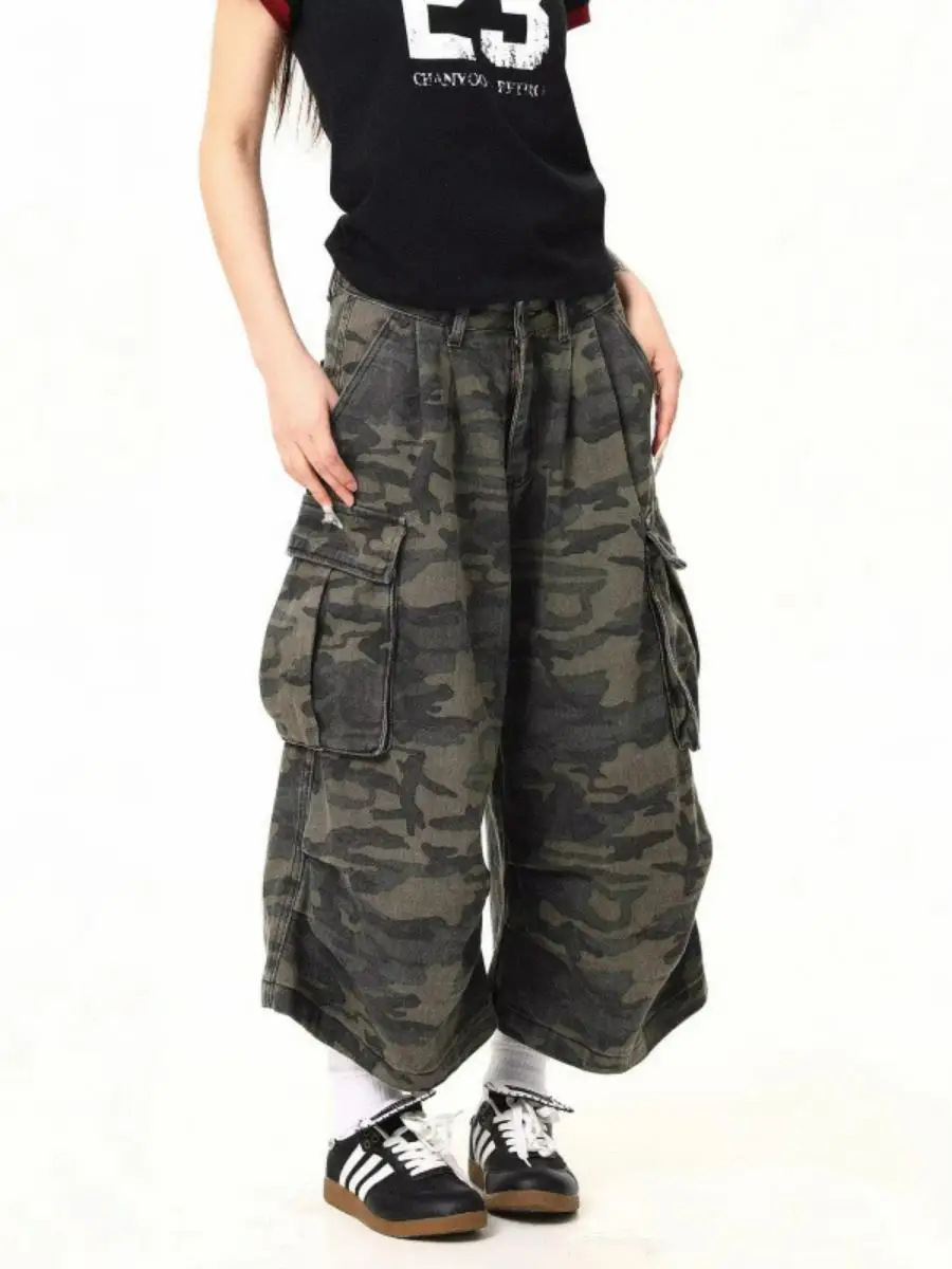 Casual Loose Men's Five-Quarter Short Shorts Elastic Waist Drawstring Large Size Summer Leisure Jeans High Waist Straight Leg
Casual Loose Men's Five-Quarter Short Shorts Elastic Waist Drawstring Large Size Summer Leisure Jeans High Waist Straight Leg