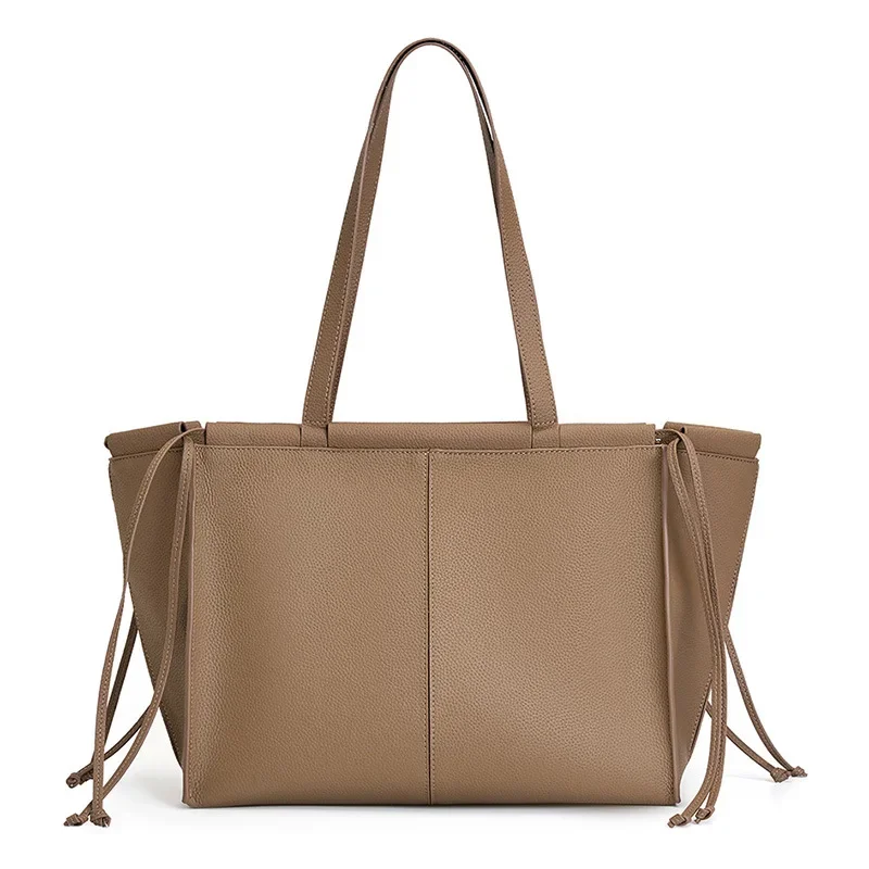 Luxury Brand Leather Women's 2023 Shoulder Bag Women's Large Capacity Armpit Tote Bag
Luxury Brand Leather Women's 2023 Shoulder Bag Women's Large Capacity Armpit Tote Bag