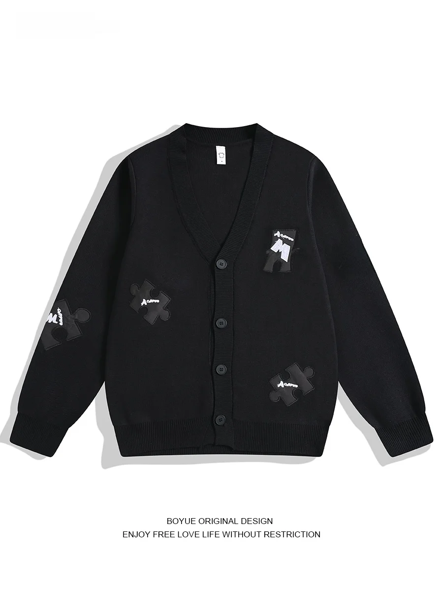 Мужской вязаный кардиган Boyue Fun Puzzle Embroidery V-Ne, повседневный, в корейском стиле, легкий, для зрелых мужчин
Мужской вязаный кардиган Boyue Fun Puzzle Embroidery V-Ne, повседневный, в корейском стиле, легкий, для зрелых мужчин