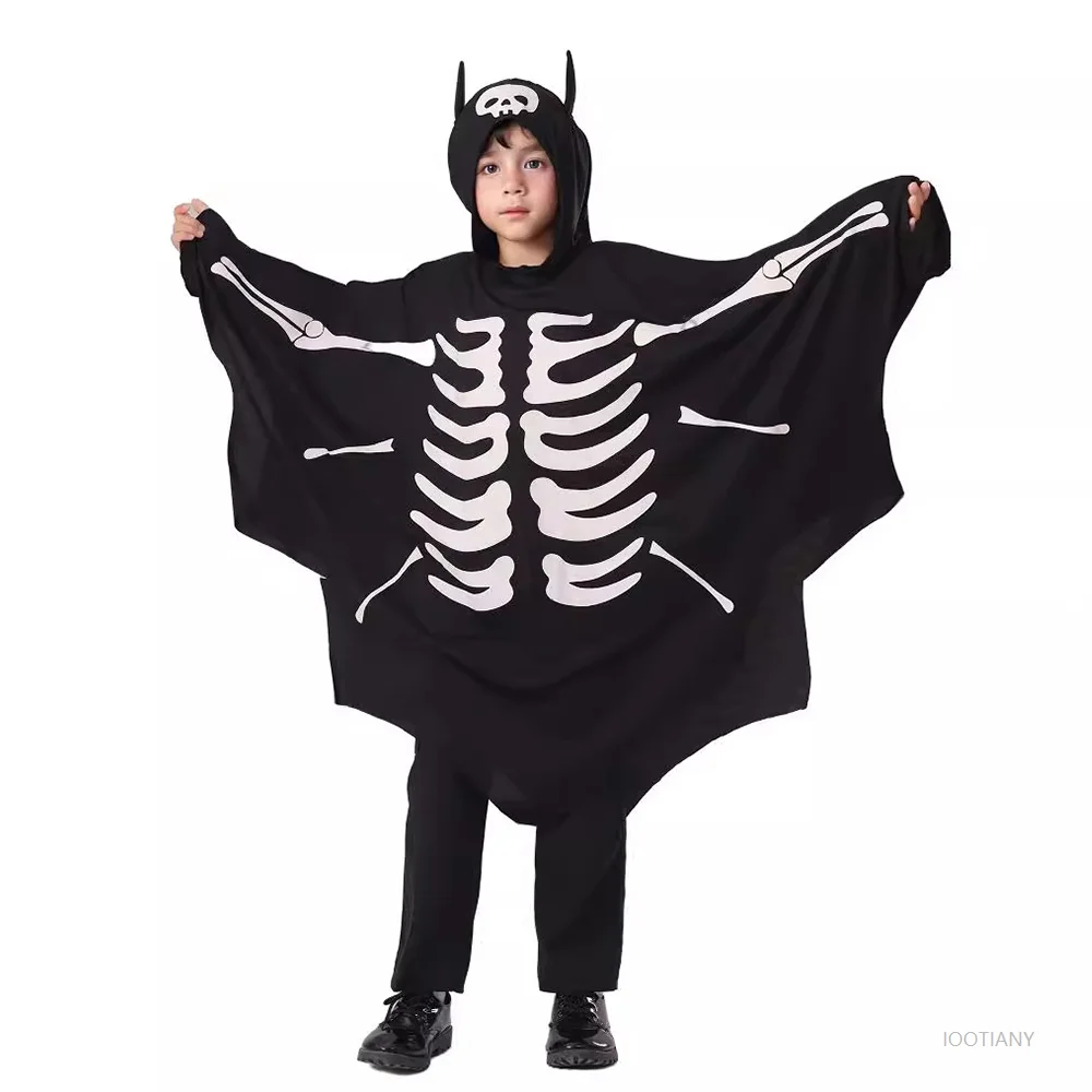 Halloween Costume Skull Print Cloak Children's Luminous Cloak Ghost Bat Hooded Cape Holiday Party Performance Role Play Costume
Halloween Costume Skull Print Cloak Children's Luminous Cloak Ghost Bat Hooded Cape Holiday Party Performance Role Play Costume