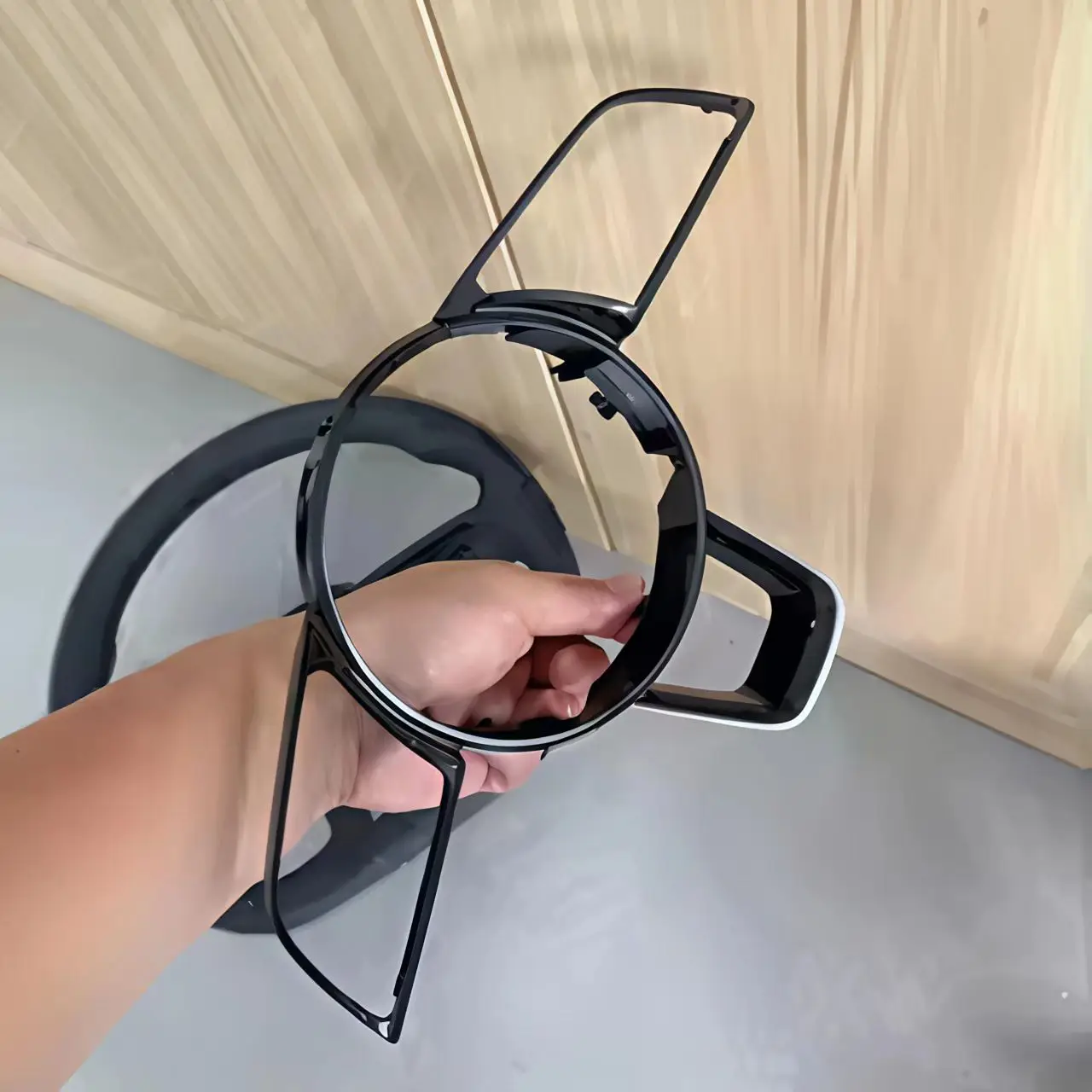 For Audi A3 8V2 A4 B9 steeringwheel button frame painting black Automobile steering wheel accessories
For Audi A3 8V2 A4 B9 steeringwheel button frame painting black Automobile steering wheel accessories