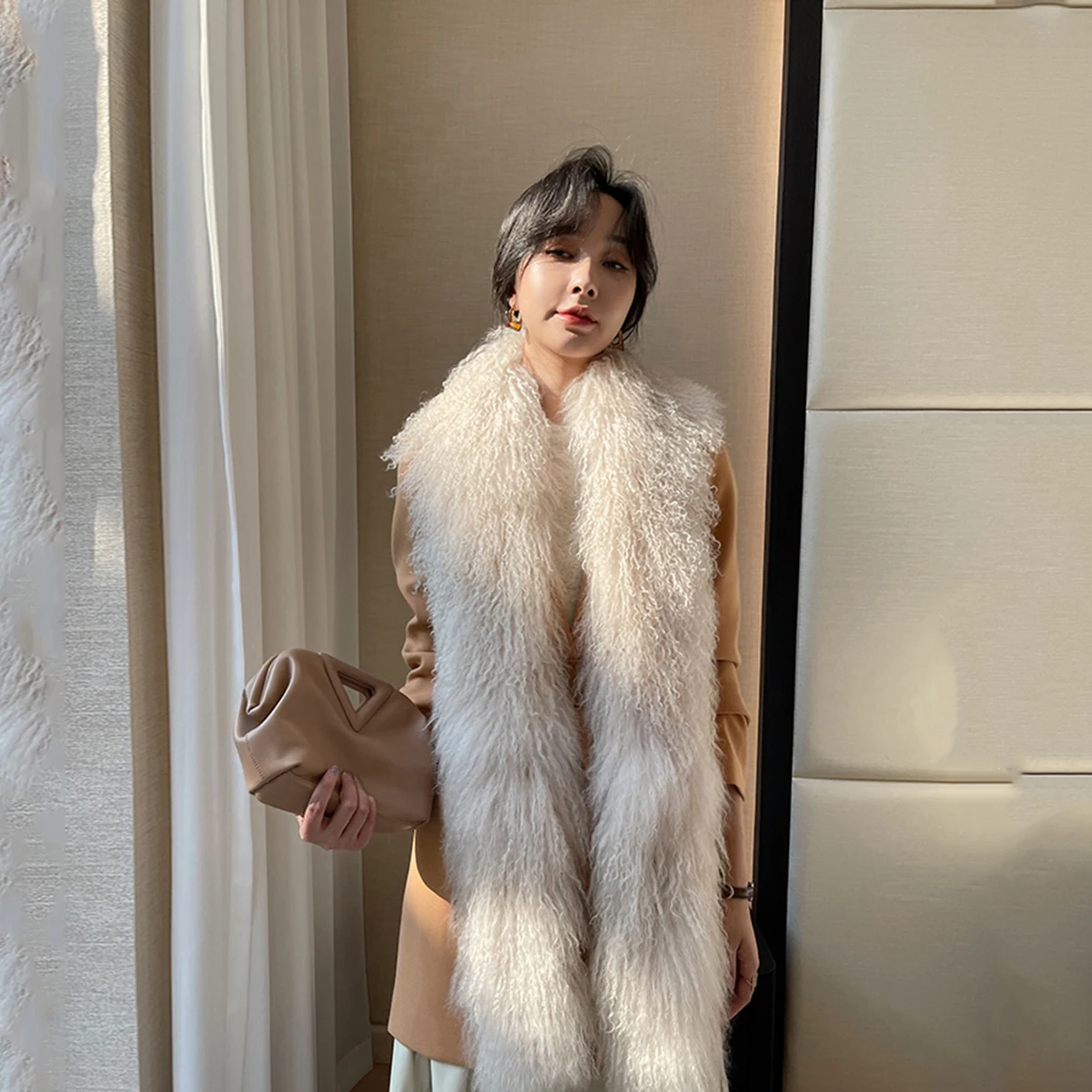 Новый зимний винтажный шарф с принтом, женский корейский стиль Ins, модный теплый шарф, мягкий утолщенный шарф с имитацией волос
Новый зимний винтажный шарф с принтом, женский корейский стиль Ins, модный теплый шарф, мягкий утолщенный шарф с имитацией волос