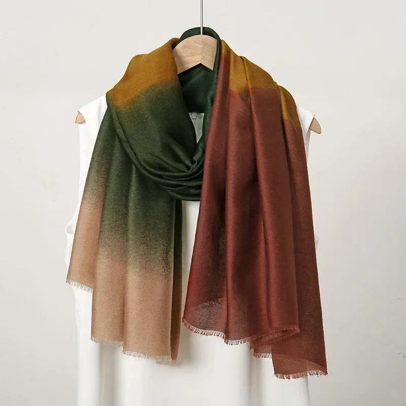 New Scarf Voile Line Hemp Gradient Autumn Winter Women's Ombre Hijab Long Shawl Soft Fashionable Trend Female Foulards
New Scarf Voile Line Hemp Gradient Autumn Winter Women's Ombre Hijab Long Shawl Soft Fashionable Trend Female Foulards